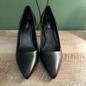 Michael Kors Black Heels Classic Pointed-Toe Pumps